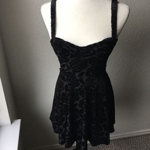 Abercrombie & Fitch black rose dress XS